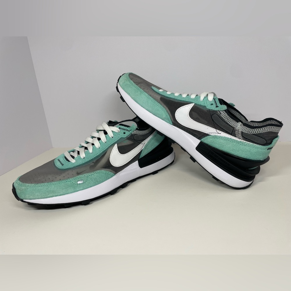 Nike Green and Gray Athletic Shoes for Performance